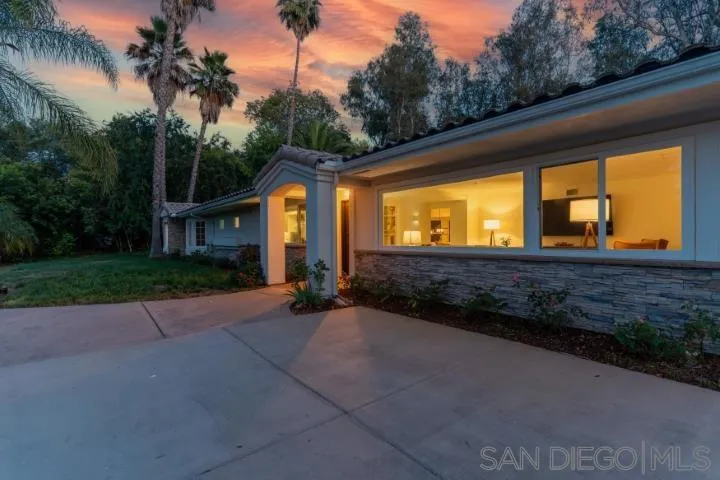 13311 Fallen Leaf Road, Poway, California 92064 home-pic-2