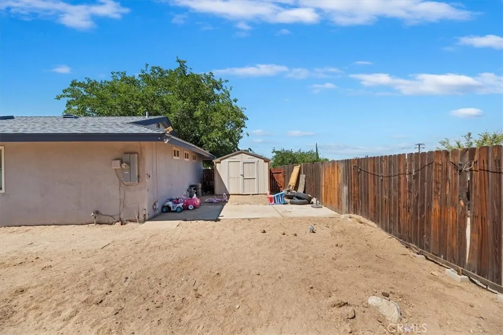 13671 Westwood Drive, Victorville, California 92395 home-pic-34
