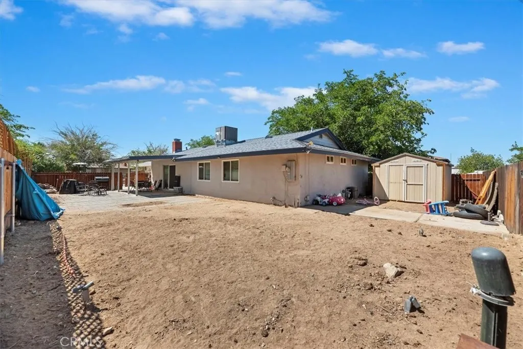 13671 Westwood Drive, Victorville, California 92395 home-pic-33