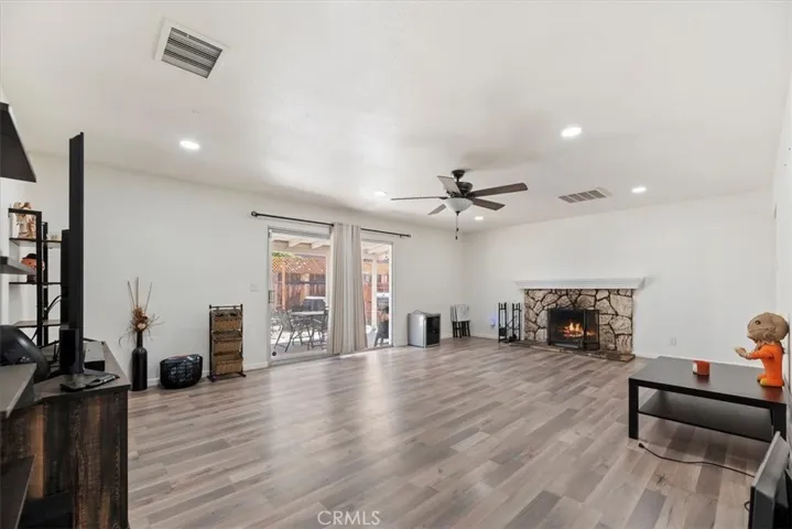 13671 Westwood Drive, Victorville, California 92395