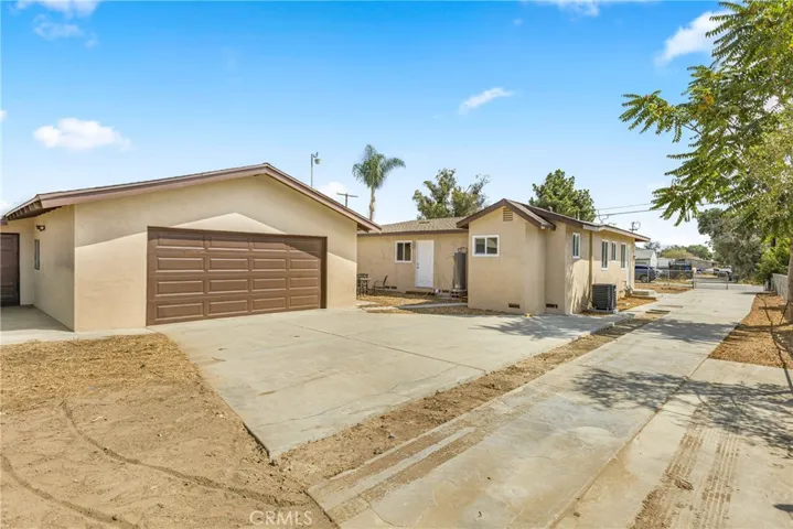 6323 Smith Avenue, Jurupa Valley, California 91752