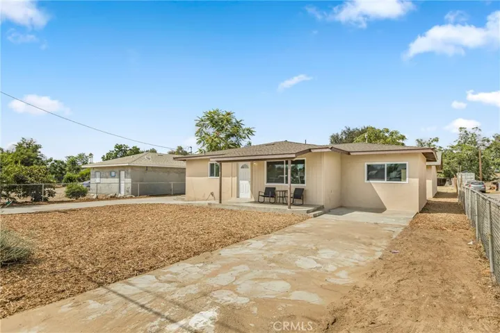 6323 Smith Avenue, Jurupa Valley, California 91752
