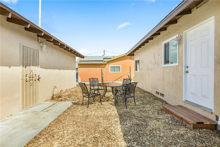 6323 Smith Avenue, Jurupa Valley, California 91752