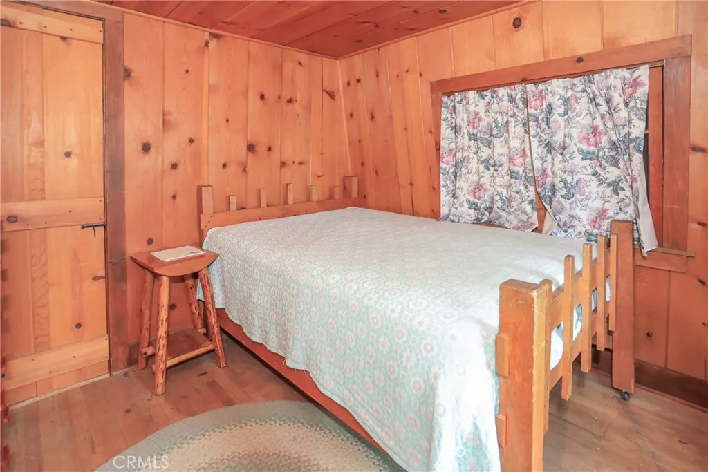 39342 Mohawk Drive, Fawnskin, California 92333 home-pic-30