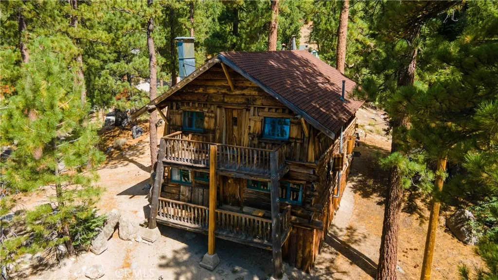 39342 Mohawk Drive, Fawnskin, California 92333 home-pic-38