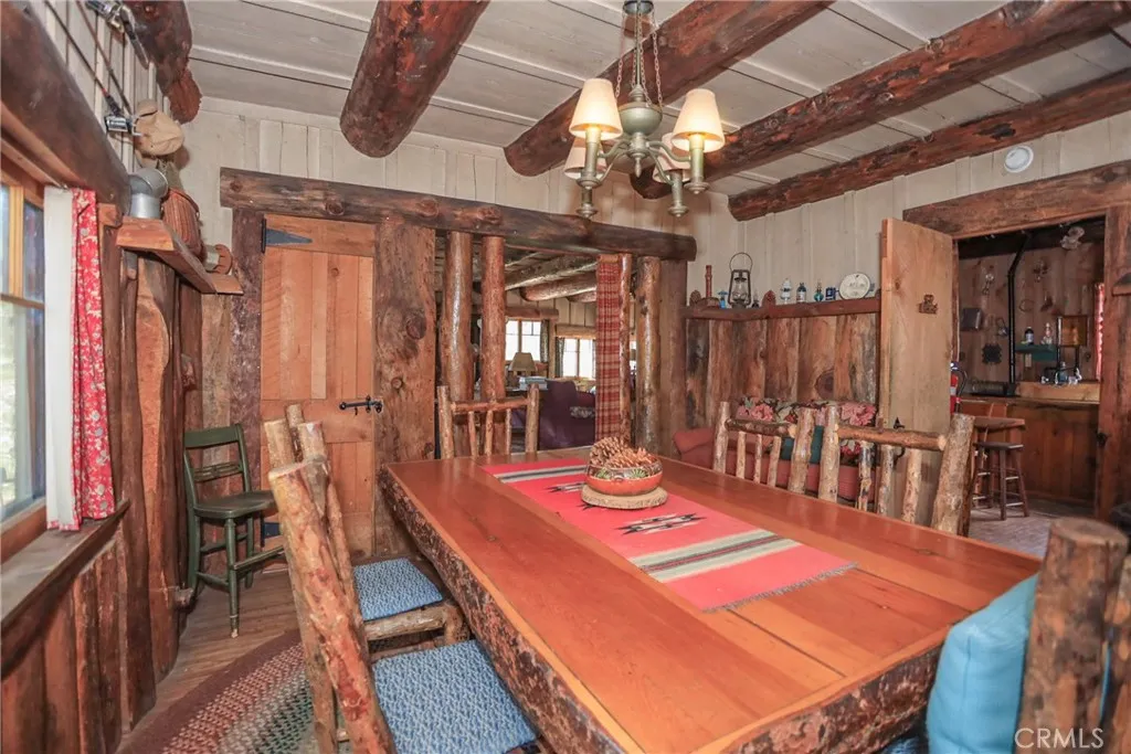 39342 Mohawk Drive, Fawnskin, California 92333 home-pic-11
