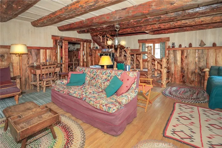 39342 Mohawk Drive, Fawnskin, California 92333