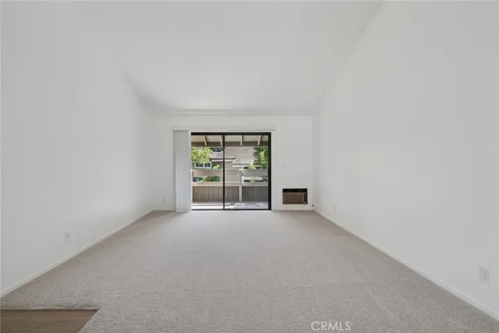 82 Streamwood, Irvine, California 92620