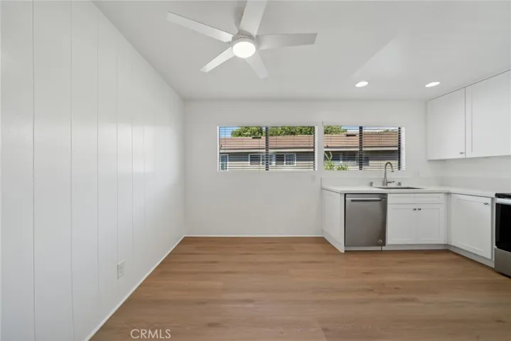 82 Streamwood, Irvine, California 92620