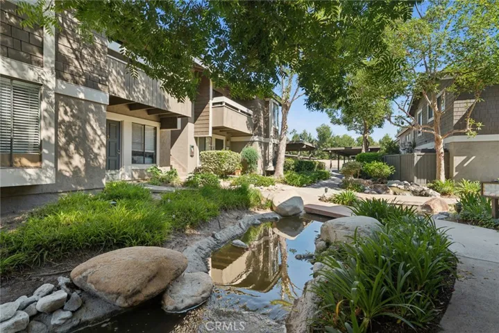 82 Streamwood, Irvine, California 92620