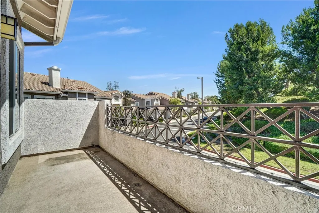 8025 E Sandstone Drive, Anaheim, California 92808 home-pic-31