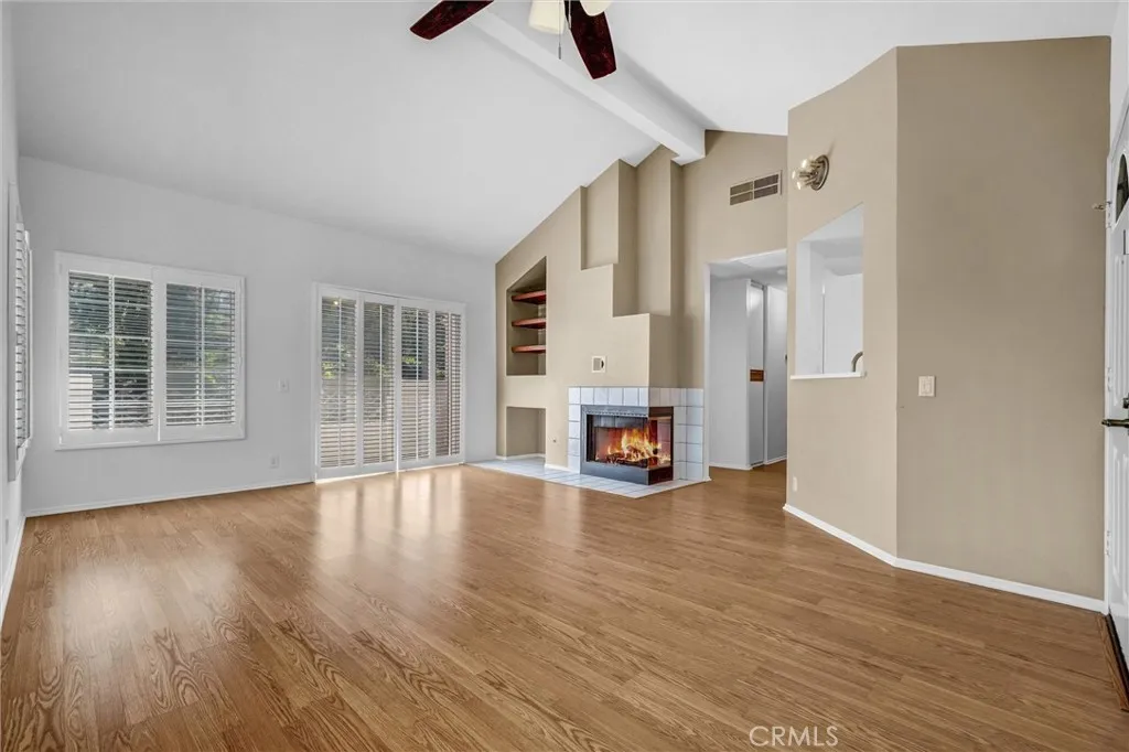 8025 E Sandstone Drive, Anaheim, California 92808 home-pic-10