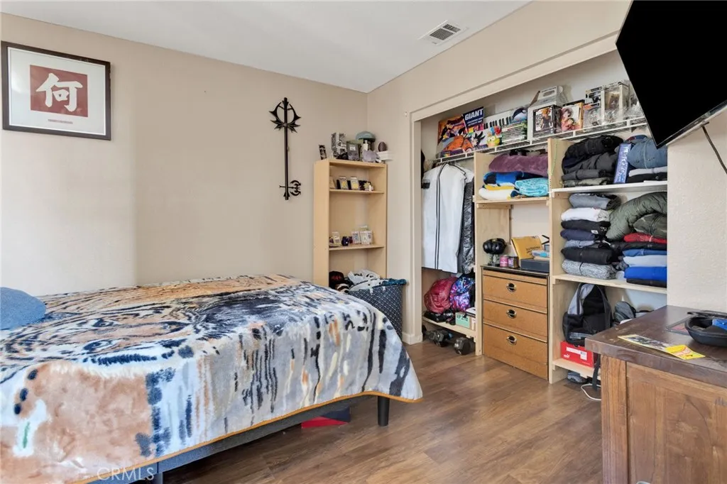 10654 Alton Place, Adelanto, California 92301 home-pic-15