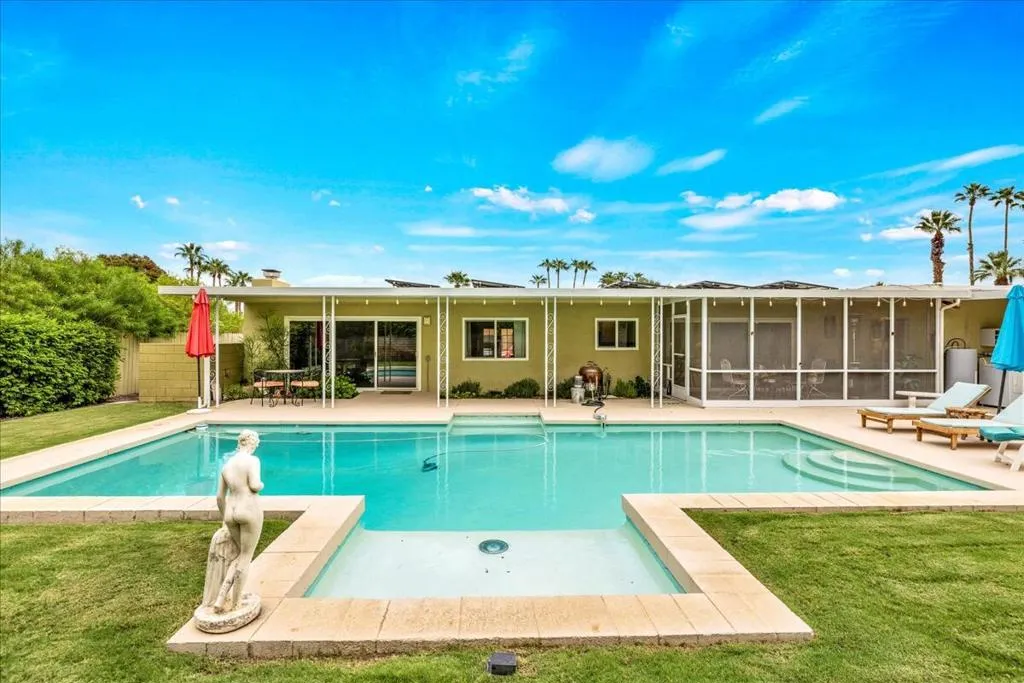 48485 Prairie Drive, Palm Desert, California 92260 home-pic-4