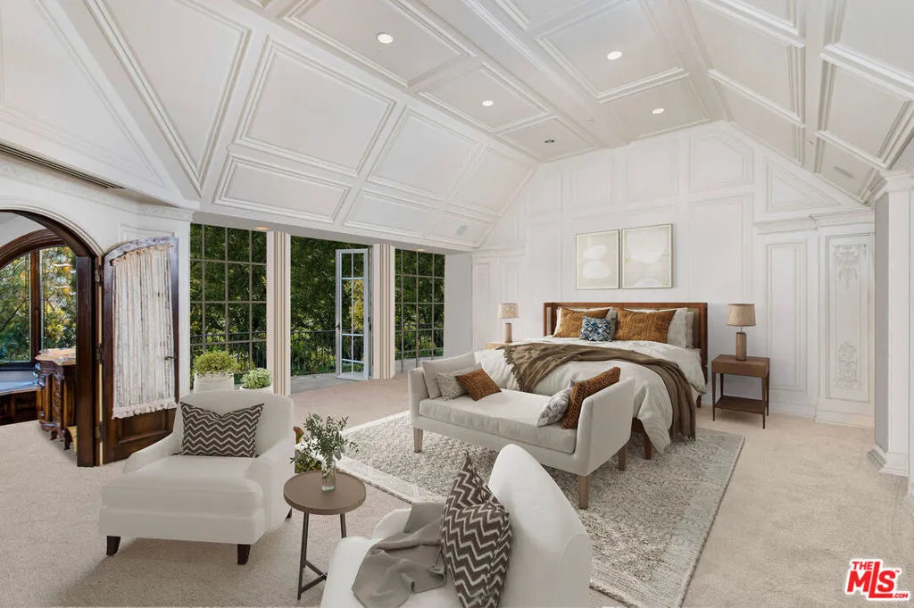 25010 Thousand Peaks Road, Calabasas, California 91302 home-pic-29