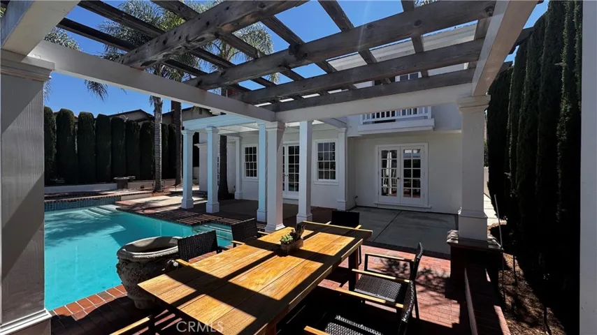 1086 S Rimwood Drive, Anaheim Hills, California 92807