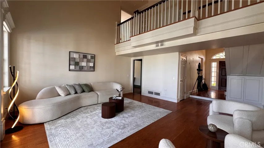 1086 S Rimwood Drive, Anaheim Hills, California 92807