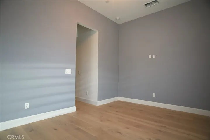 204 Sutters, Irvine, California 92602