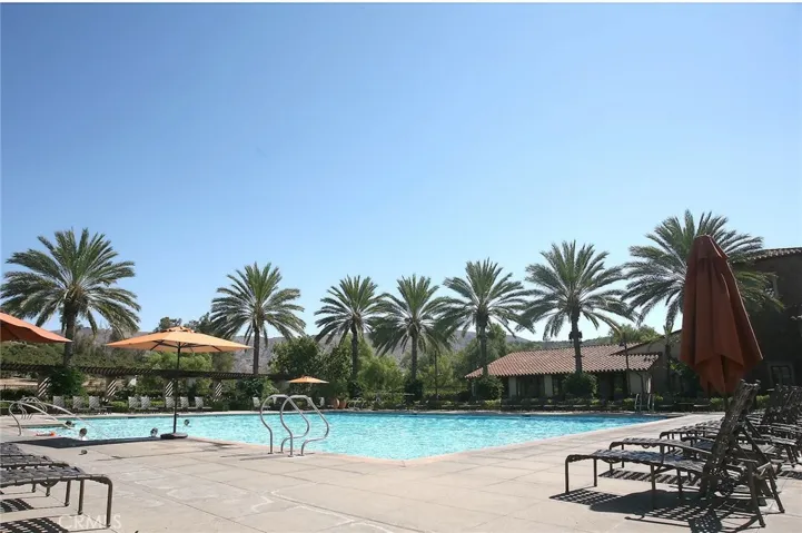 204 Sutters, Irvine, California 92602