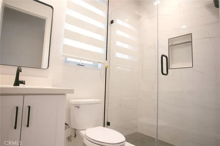 204 Sutters, Irvine, California 92602