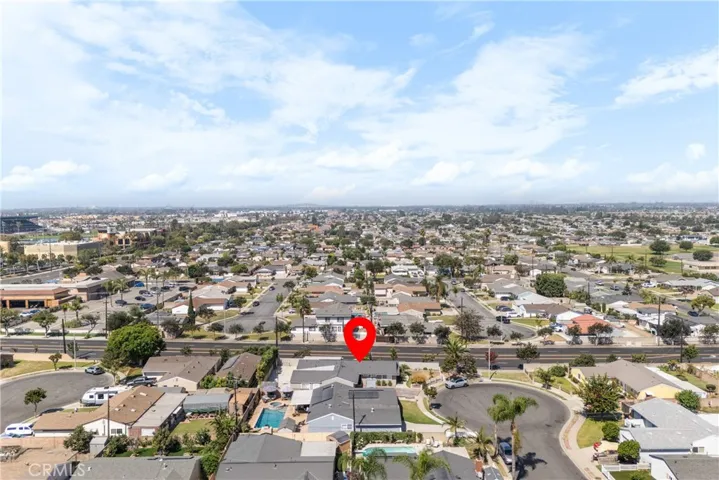 5502 Kanel Circle, Cypress, California 90630