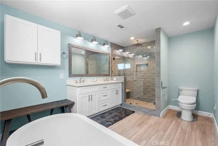 5502 Kanel Circle, Cypress, California 90630