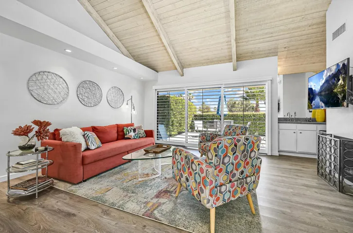 447-Sunningdale-Dr-14