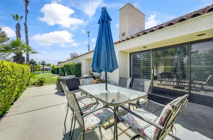 447-Sunningdale-Dr-43