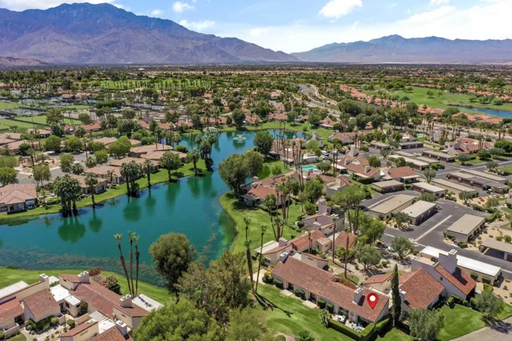 447-Sunningdale-Dr-5