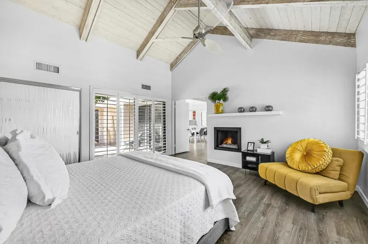 447-Sunningdale-Dr-32