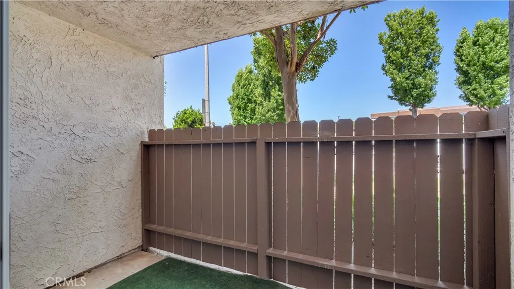 17522 Vandenberg Lane 3, Tustin, California 92780 home-pic-25