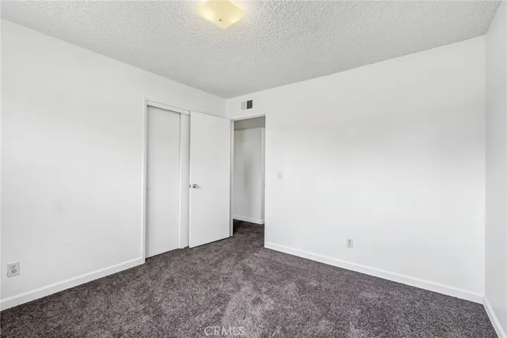 1725 Dennis Avenue, Clovis, California 93611