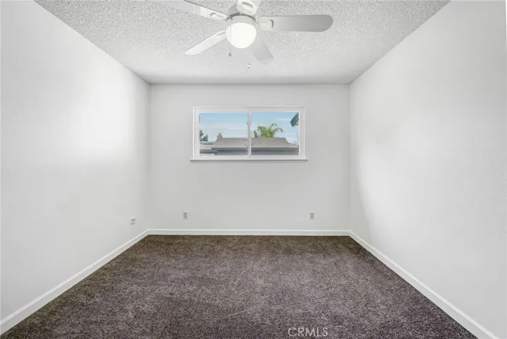 1725 Dennis Avenue, Clovis, California 93611