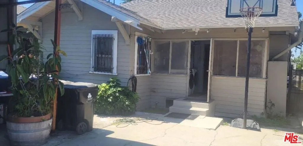 5102 Cimarron Street, Los Angeles, California 90062 home-pic-7