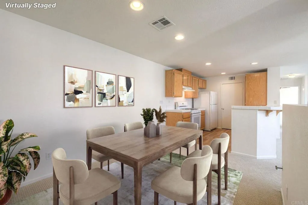 5005 Codorniz Way 8, Oceanside, California 92057 home-pic-3