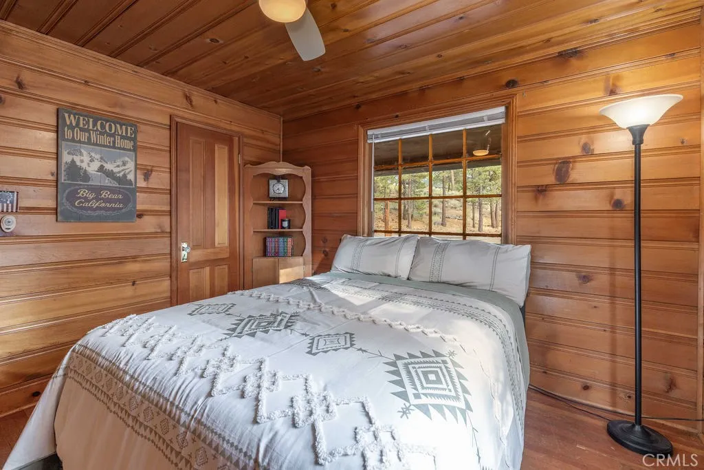 39335 N Shore Drive, Fawnskin, California 92333 home-pic-26