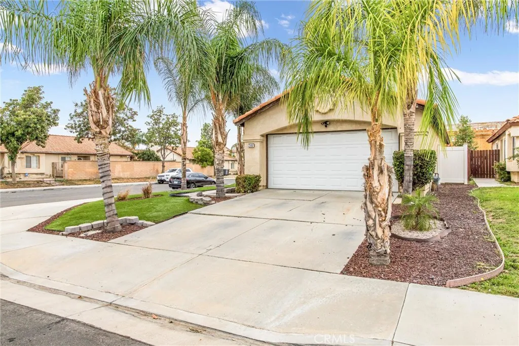 2340 Firebrand Avenue, Perris, California 92571 home-pic-2