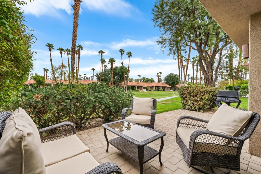 76702 Daffodil Drive, Palm Desert, California 92211 home-pic-0