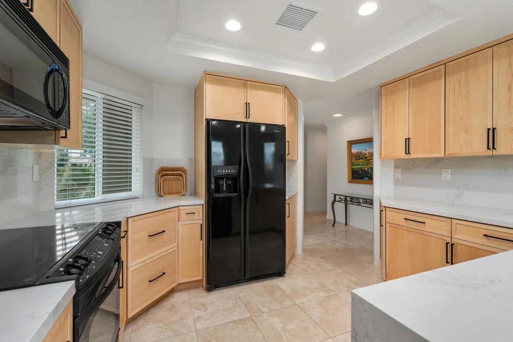 76702 Daffodil Drive, Palm Desert, California 92211 home-pic-4