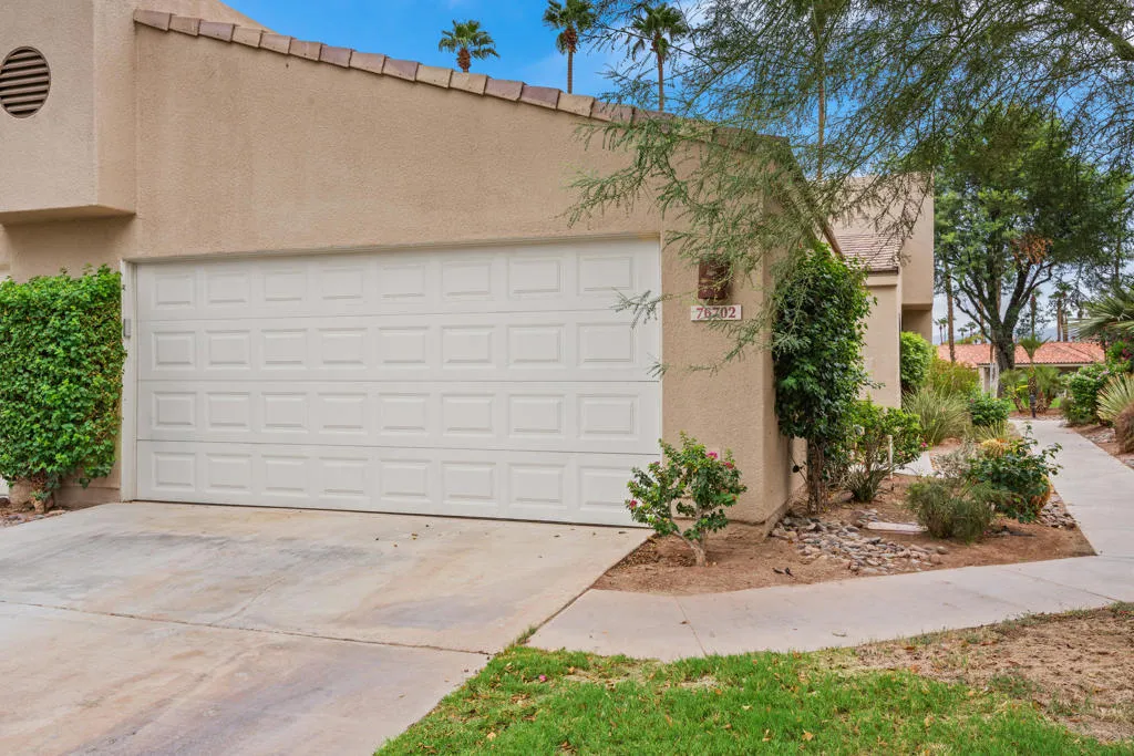 76702 Daffodil Drive, Palm Desert, California 92211 home-pic-32