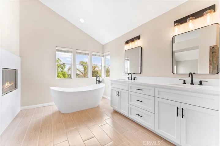 1268 S Night Star Way, Anaheim Hills, California 92808