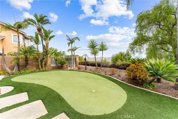 1268 S Night Star Way, Anaheim Hills, California 92808