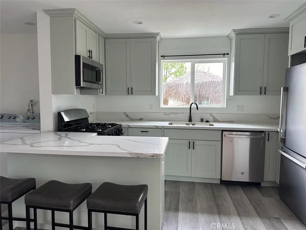 9004 Amsdell Ave, Whittier, California 90605, 2 Bedrooms Bedrooms, ,2 BathroomsBathrooms,Residential Lease,For Rent,Amsdell Ave,PW25195680