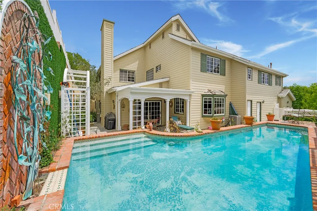 10821 Bronco Circle, North Tustin, California 92705 home-pic-58