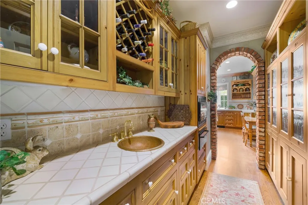 10821 Bronco Circle, North Tustin, California 92705 home-pic-11