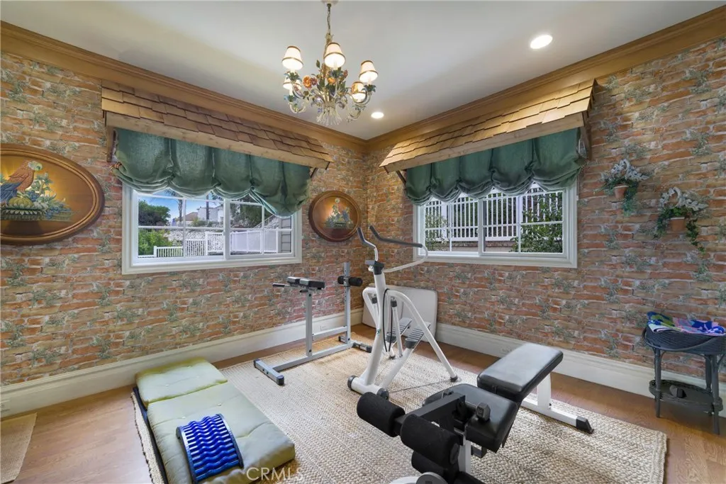 10821 Bronco Circle, North Tustin, California 92705 home-pic-43