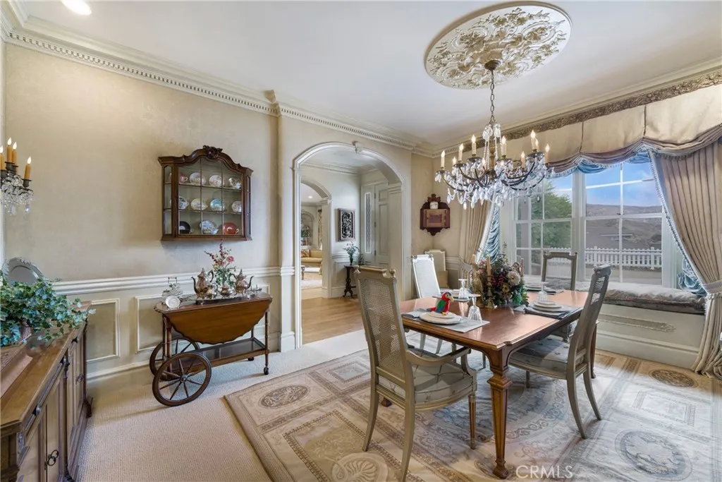 10821 Bronco Circle, North Tustin, California 92705 home-pic-10