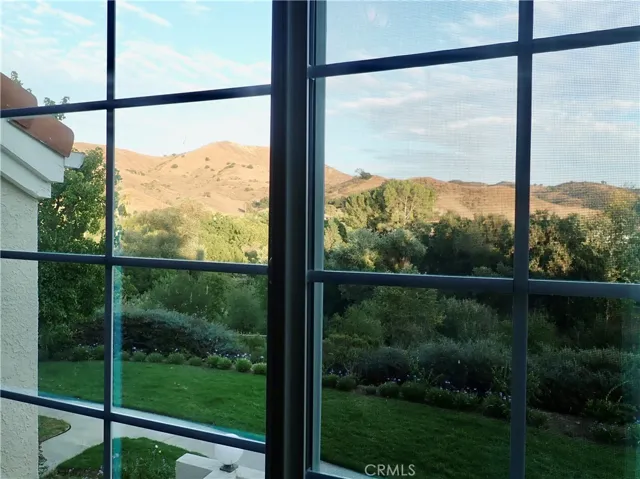 4240 Lost Hills Road 1002, Calabasas, California 91301