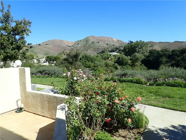 4240 Lost Hills Road 1002, Calabasas, California 91301