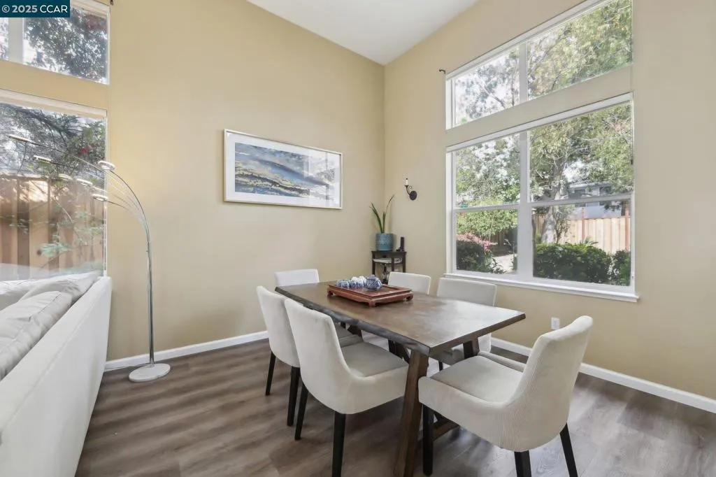 5004 Star Mine Way, Antioch, California 94531 home-pic-10